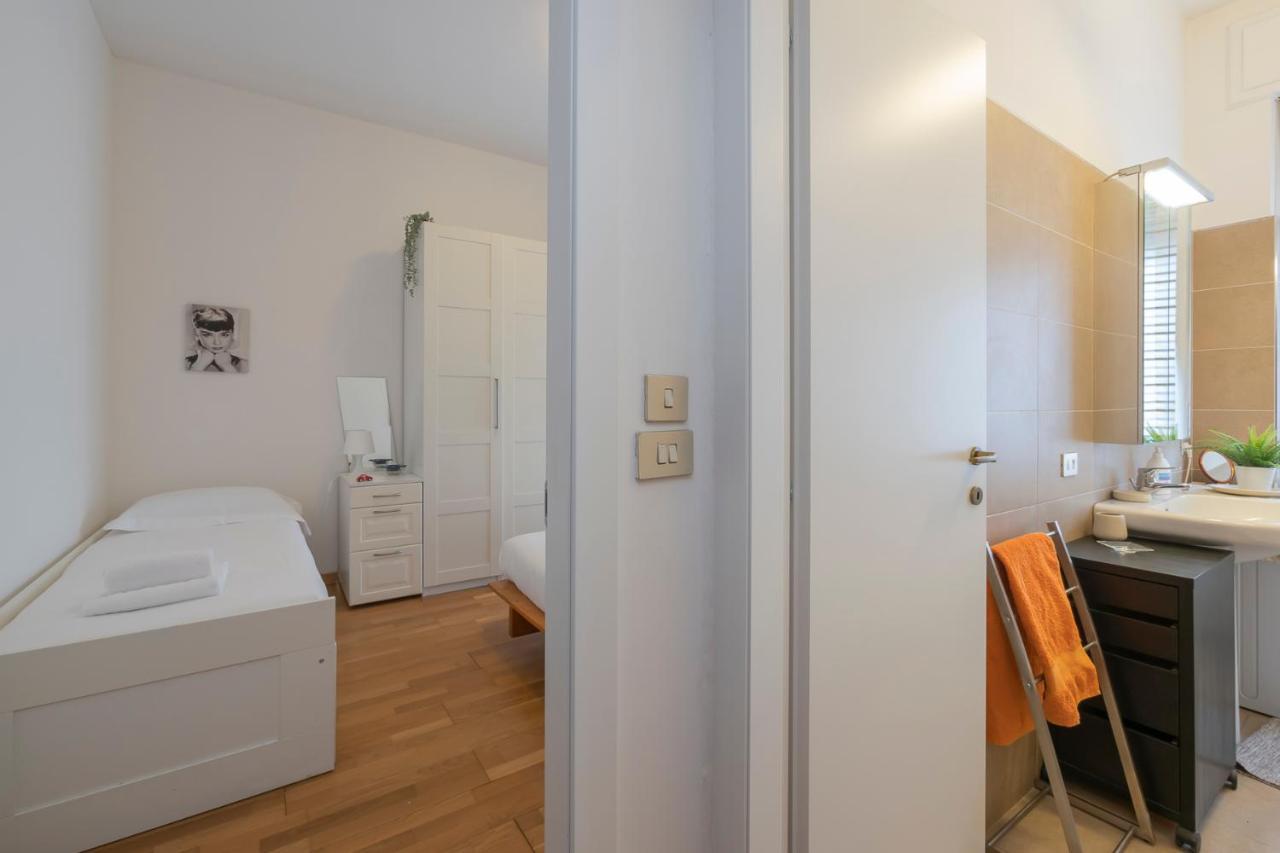 Luxury Flat Between Navigli And Duomo - Sambuco Μιλάνο Εξωτερικό φωτογραφία